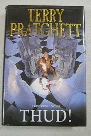 Thud / Terry Pratchett