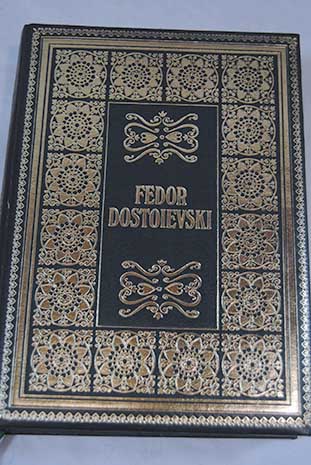 Crimen y castigo y Los hermanos Karamazov / Fedor Dostoyevski